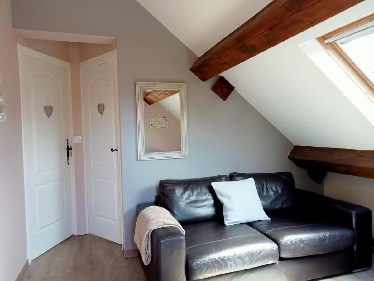 Libellule Bed and Breakfast Coussac-Bonneval Exteriör bild