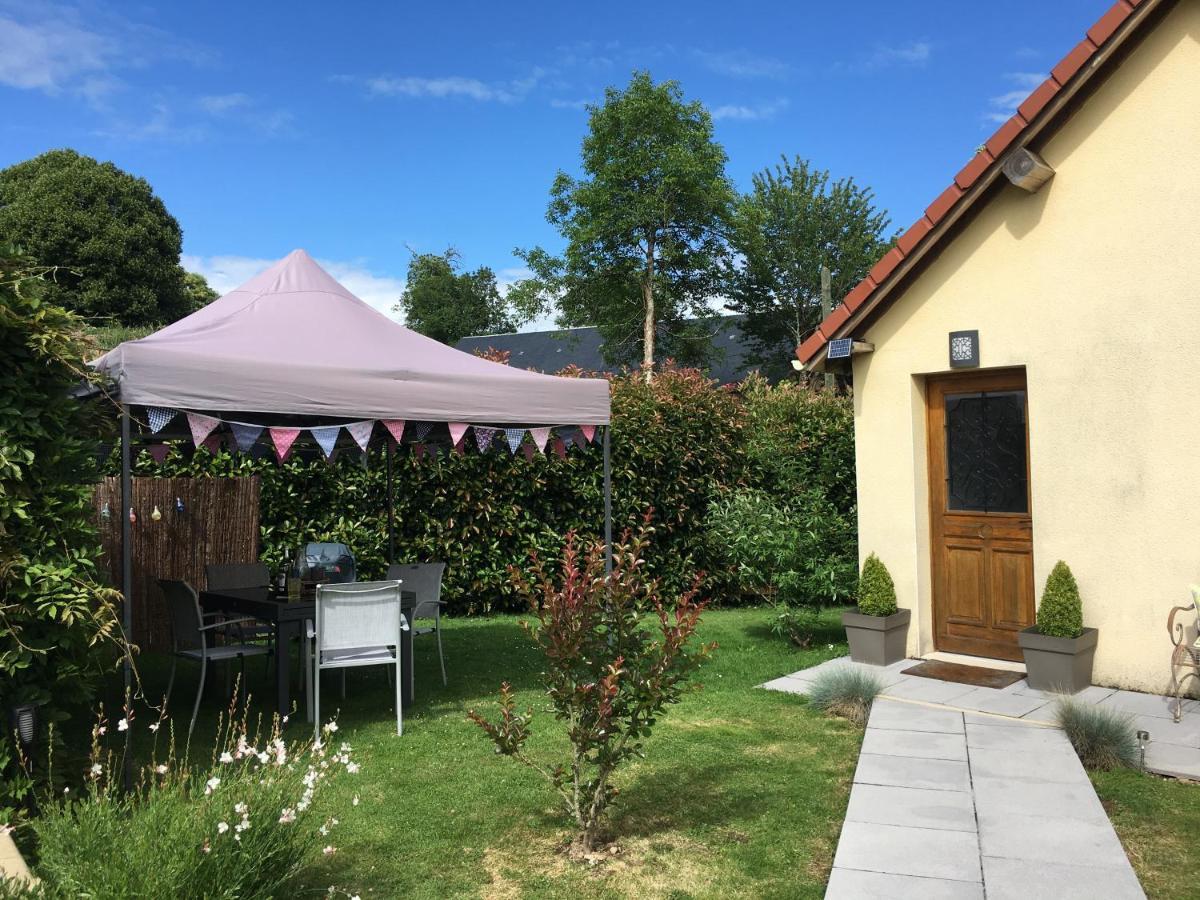 Libellule Bed and Breakfast Coussac-Bonneval Exteriör bild
