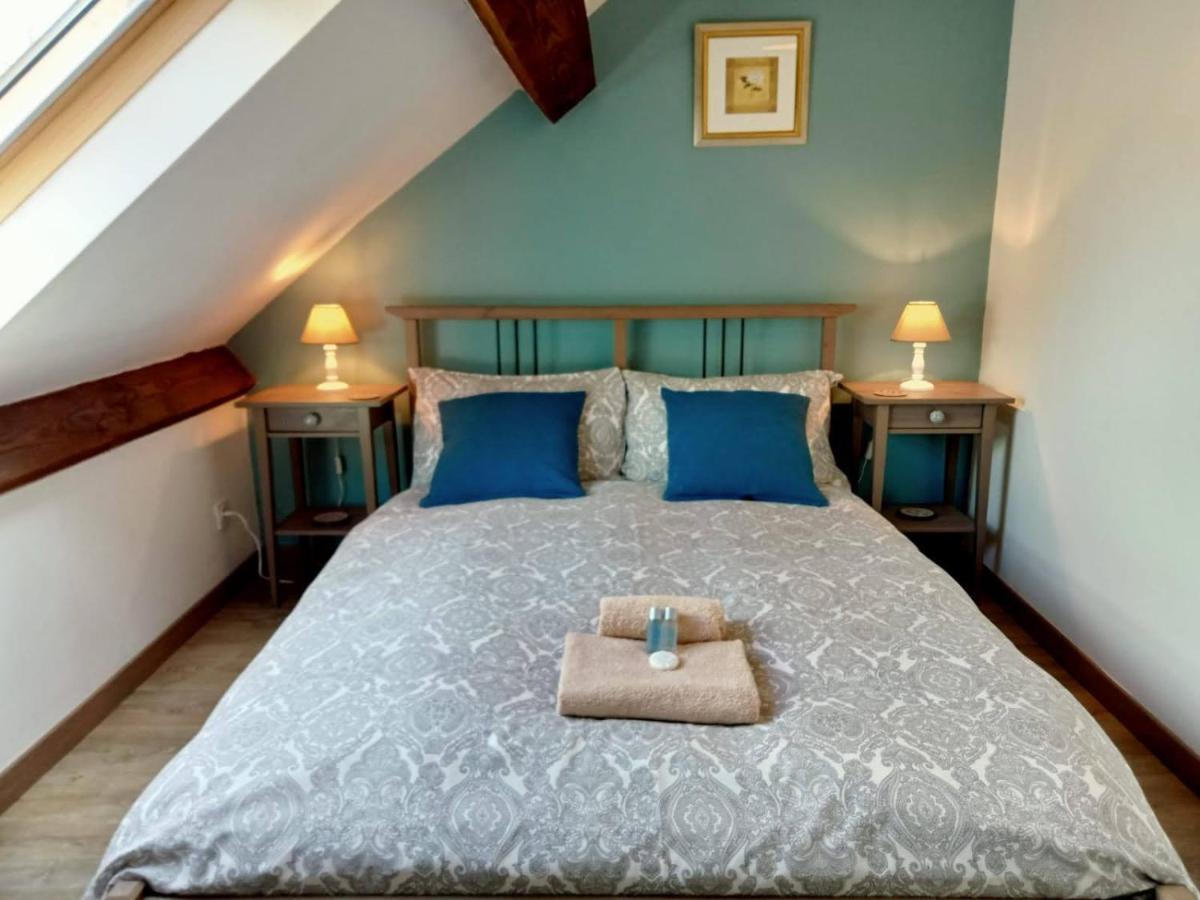 Libellule Bed and Breakfast Coussac-Bonneval Exteriör bild