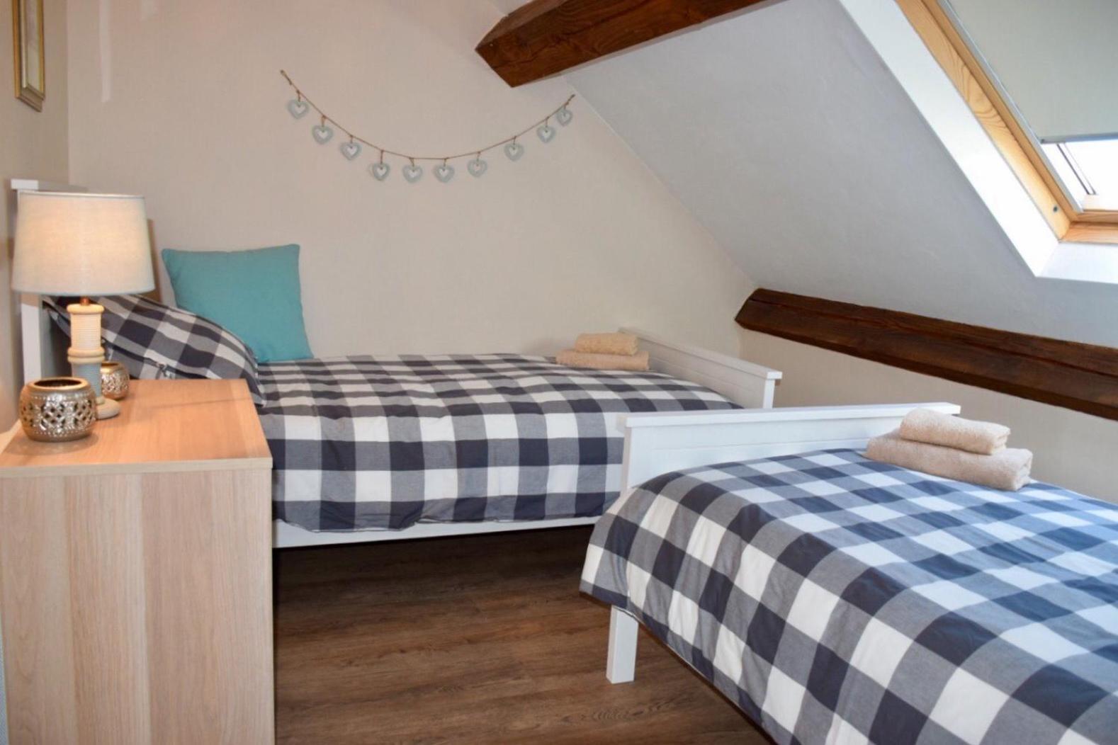 Libellule Bed and Breakfast Coussac-Bonneval Exteriör bild